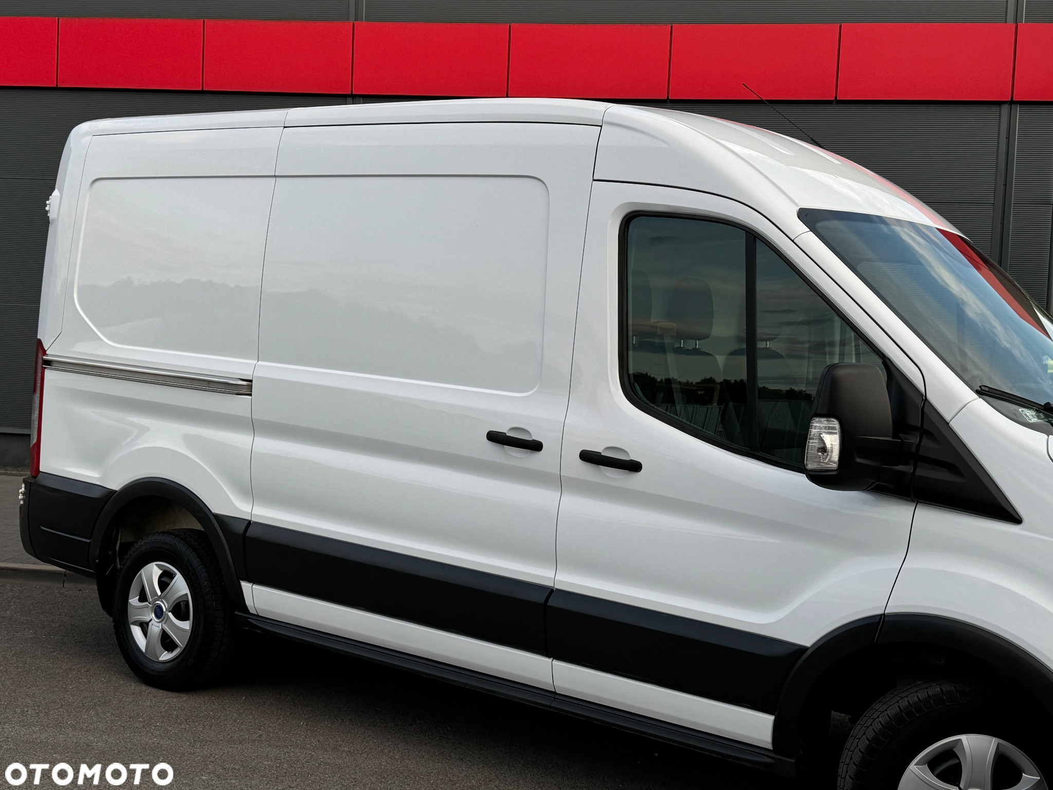 Ford Transit L2H2 - 12