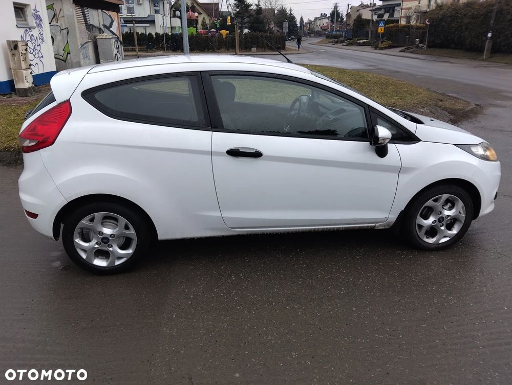 Ford Fiesta VAN - 4