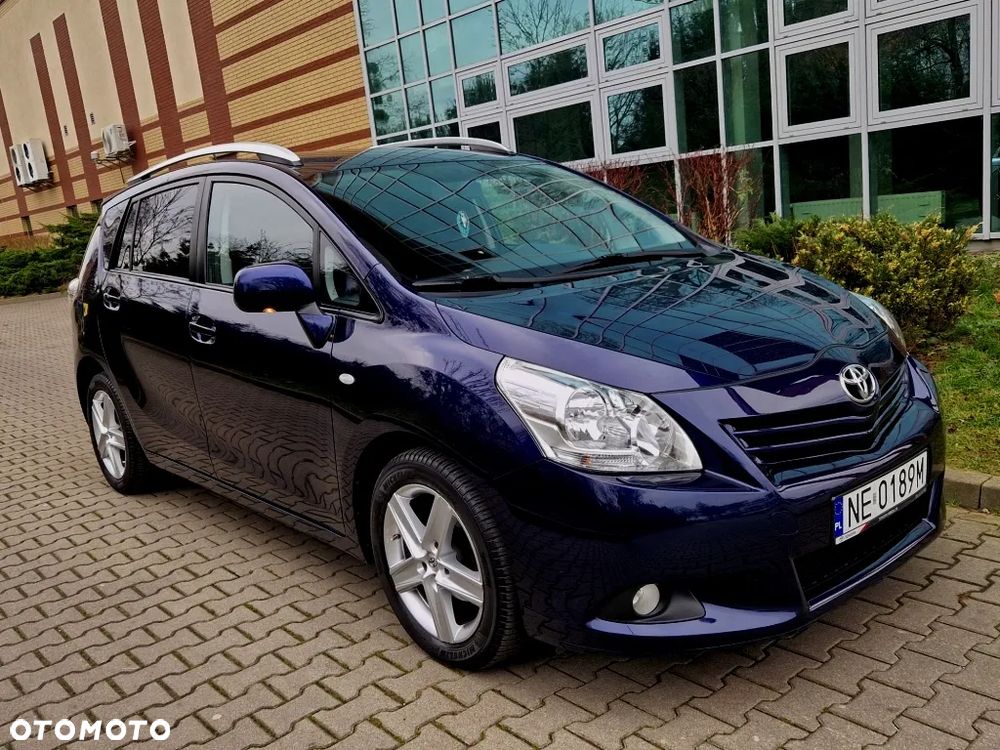 Toyota Verso 2.0 D-4D Edition - 8