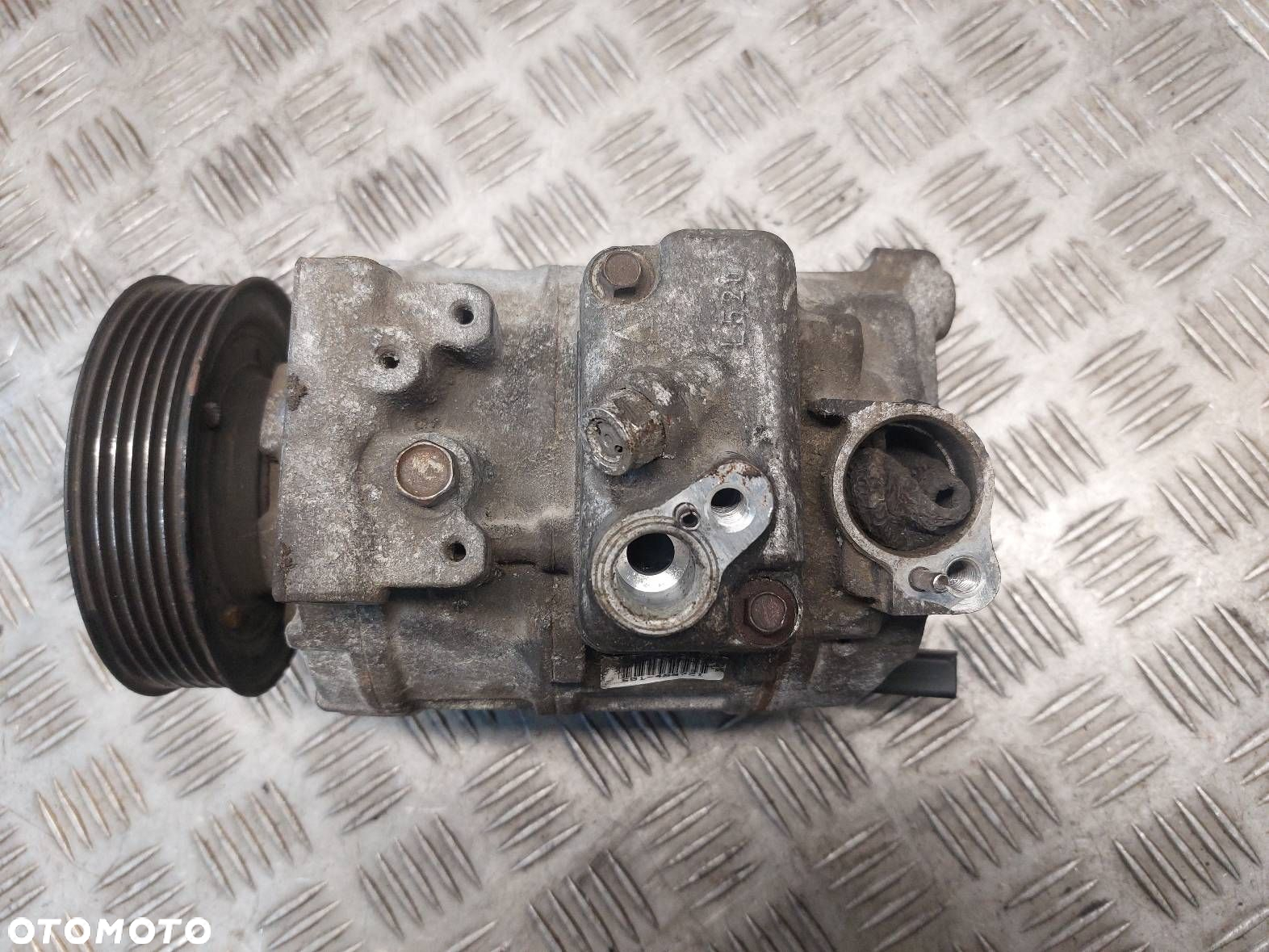 SPRĘŻARKA KOMPRESOR KLIMATYZACJI AUDI A3 8P 1.6 8V 1K0820803F - 5