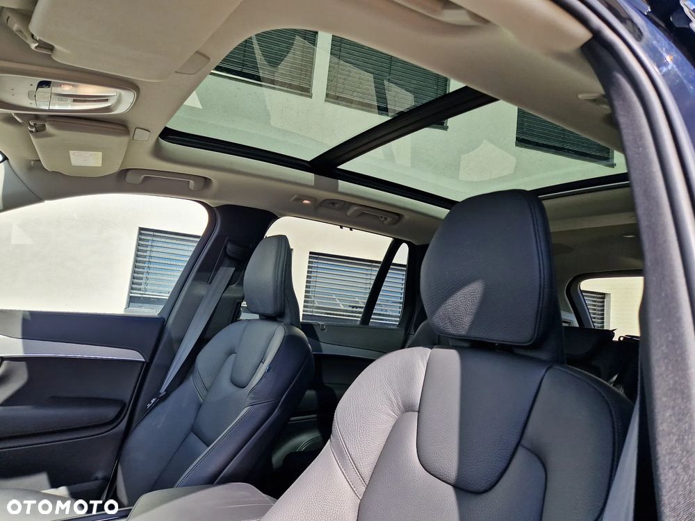 Volvo XC 90 B5 D AWD Plus Bright - 14