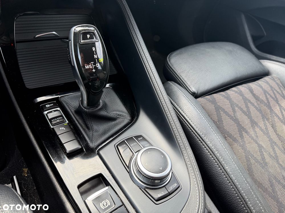 BMW X1 sDrive18i GPF M Sport - 9