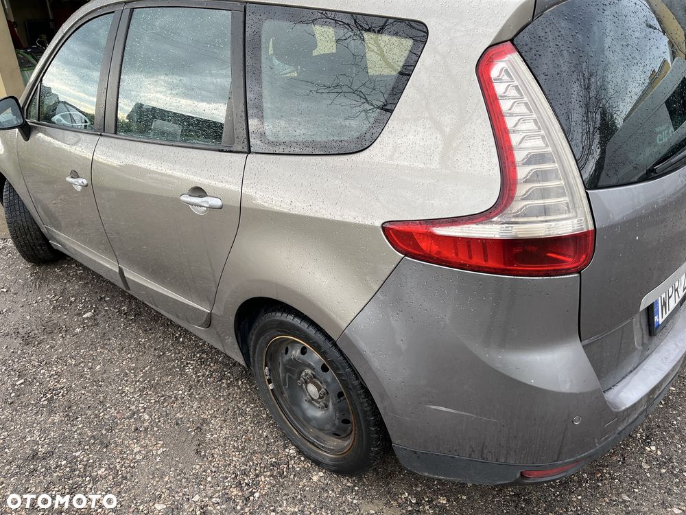 Renault Grand Scenic - 5