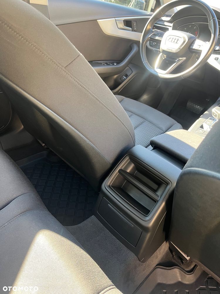 Audi A4 Avant 2.0 TDI S tronic - 16