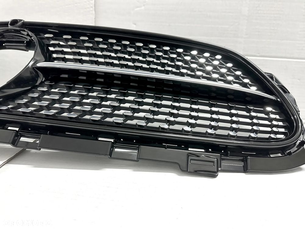 ATRAPA GRILL Mercedes E-klasa W213 W238 Lift - AMG Diamond - 7