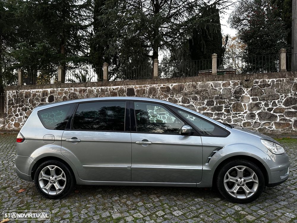 Ford S-Max 2.0 TDCi Titanium 7L - 11