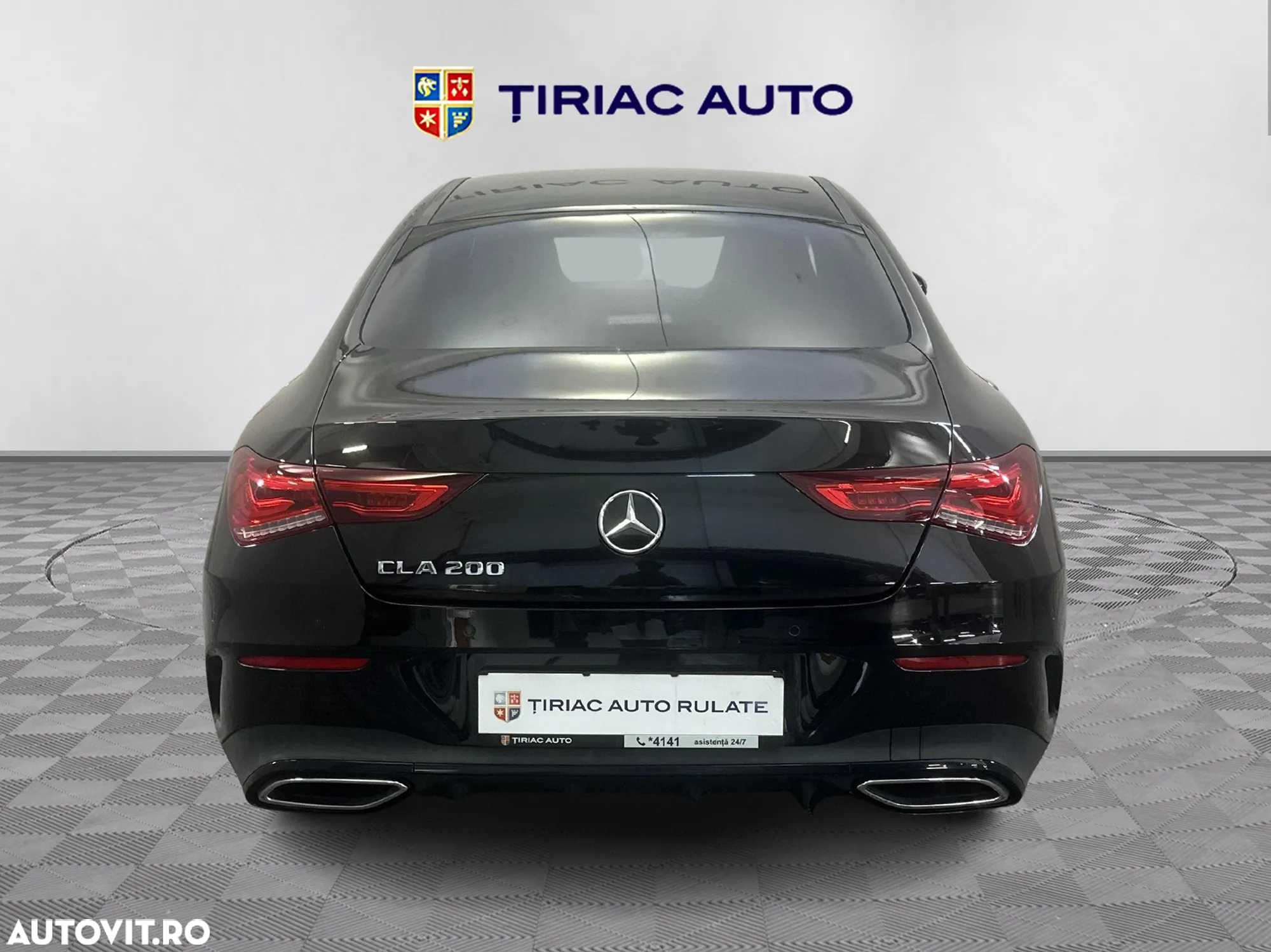Mercedes-Benz CLA 200 7G-DCT AMG Line - 4