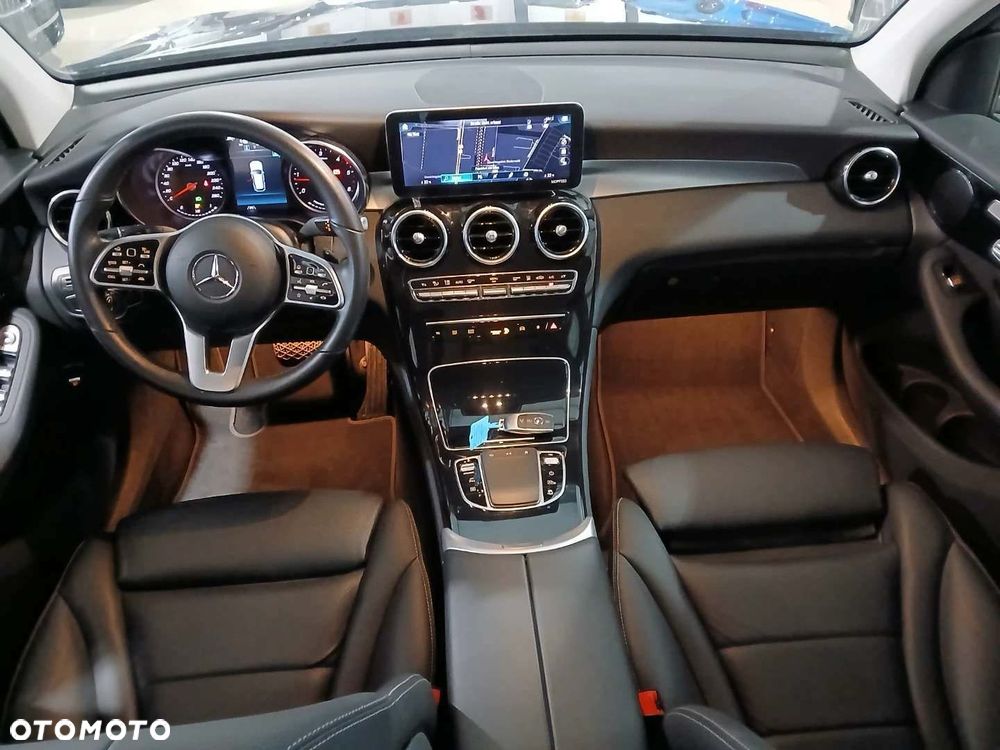 Mercedes-Benz GLC - 19