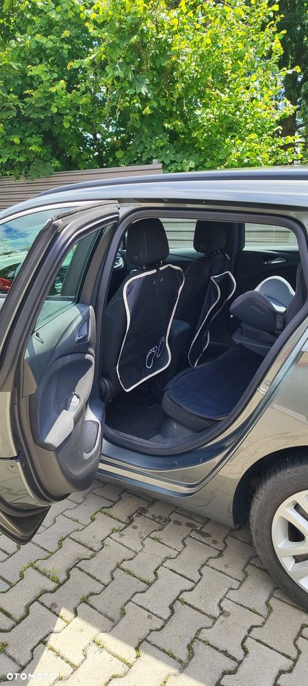 Opel Astra - 5
