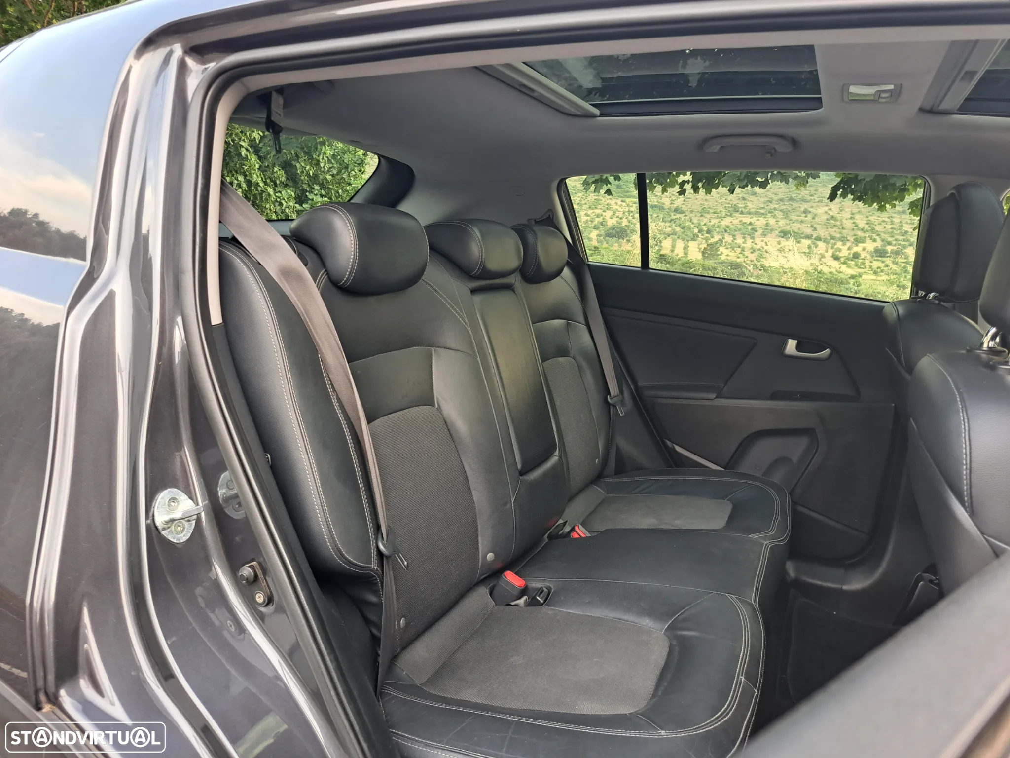 Kia Sportage 1.7 CRDI ISG More Edition - 26