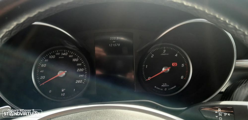 Mercedes-Benz C 300 h AMG Line - 9