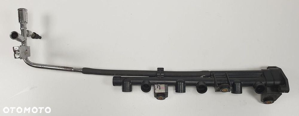 LISTWA WTRYSKOWA JAGUAR S-TYPE 3.0 XR8E-9F792-AE - 1