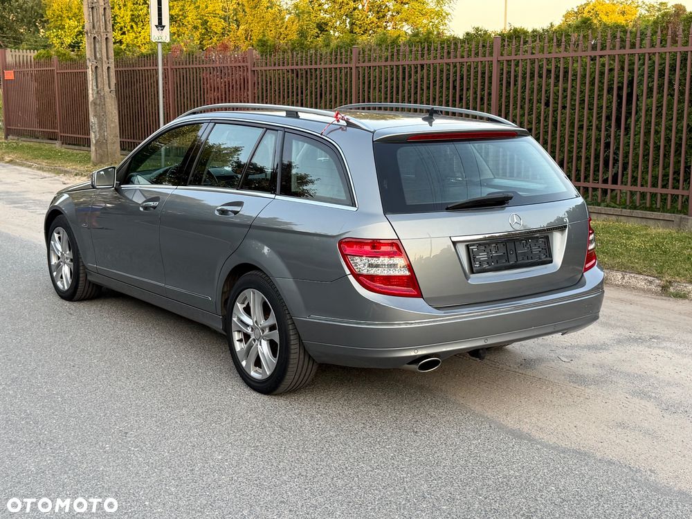 Mercedes-Benz Klasa C 220 CDI DPF Avantgarde - 4