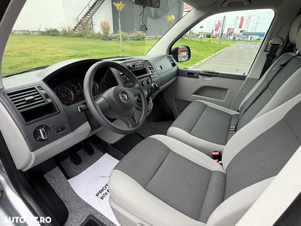 Volkswagen Transporter 2.0 75 kW KR - 9