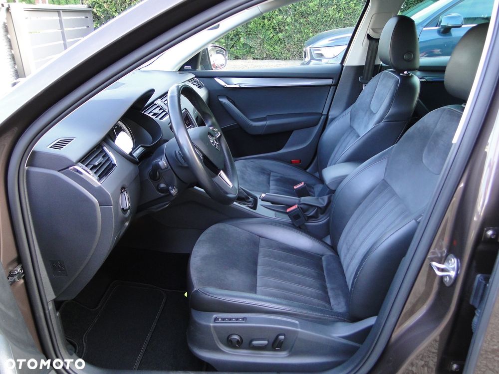 Skoda Octavia 2.0 TDI DSG L&K - 10