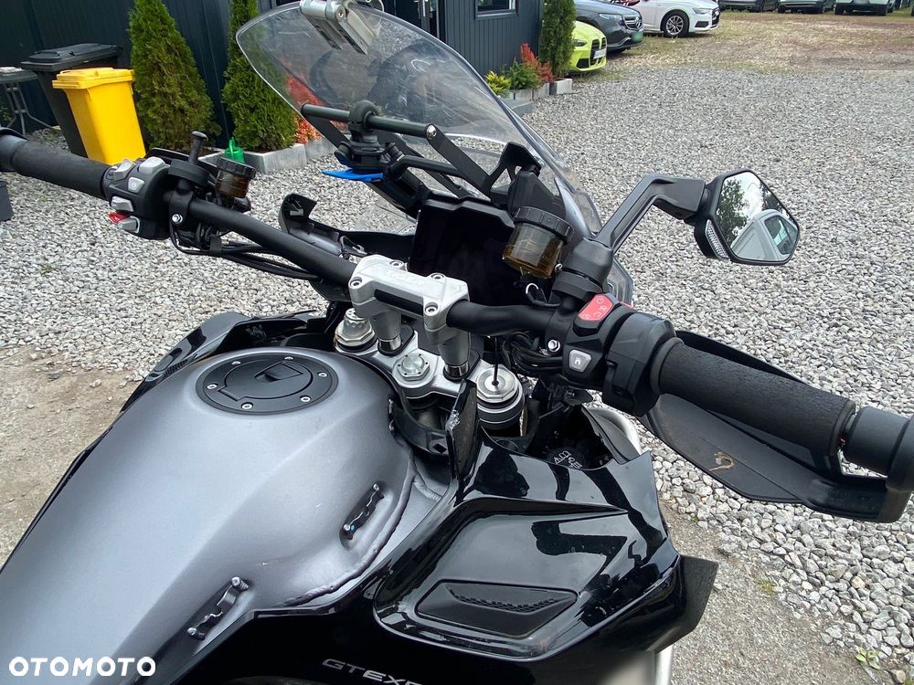 Triumph Tiger - 15