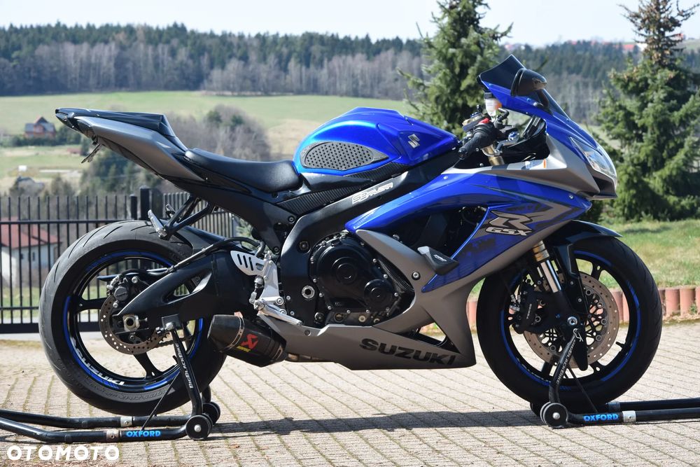 Suzuki GSX-R - 3