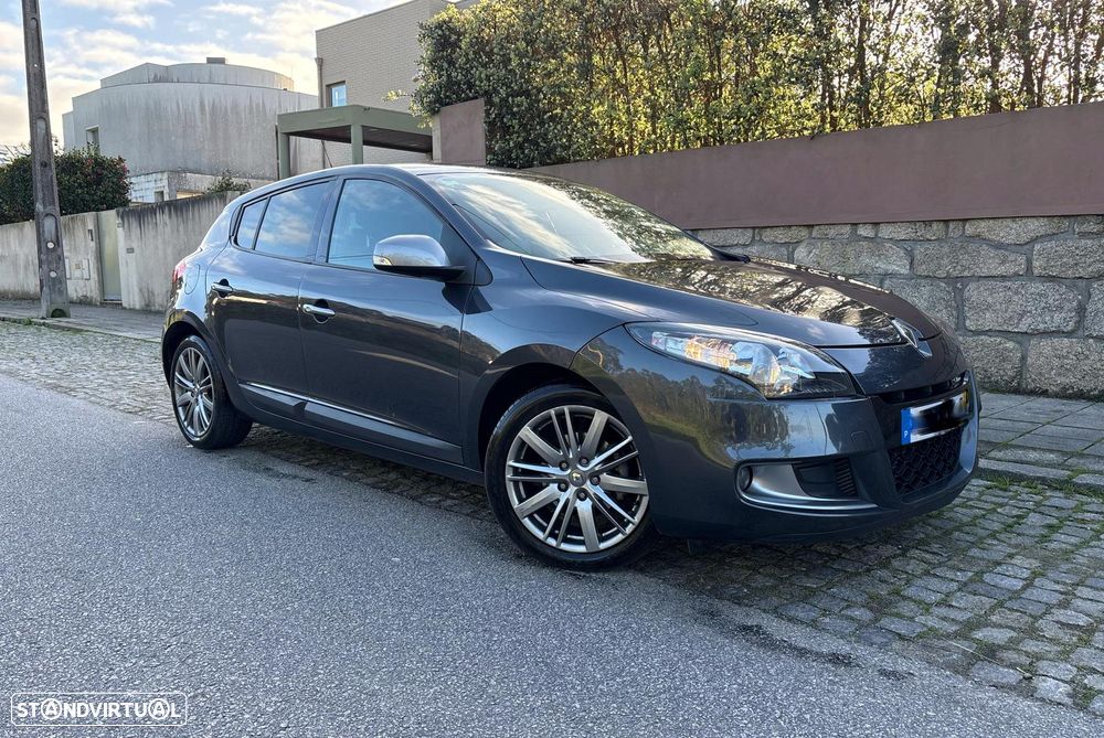 Renault Mégane 1.5 dCi GT Line EDC - 4