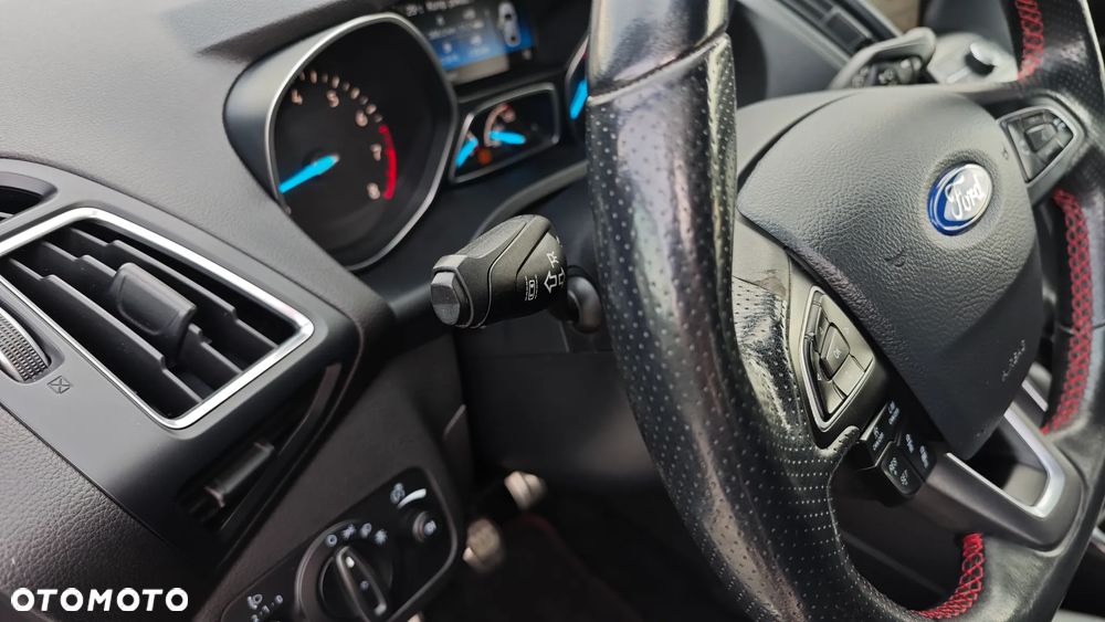 Ford Kuga 1.5 EcoBoost FWD ST-Line ASS GPF - 13