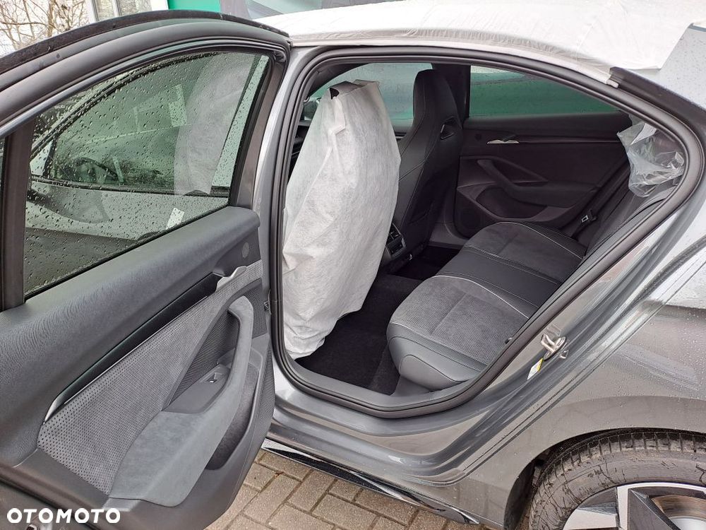 Skoda Superb 2.0 TDI SCR 4x4 Sportline DSG - 7