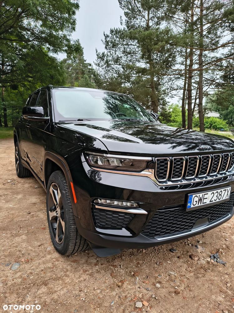 Jeep Grand Cherokee - 3
