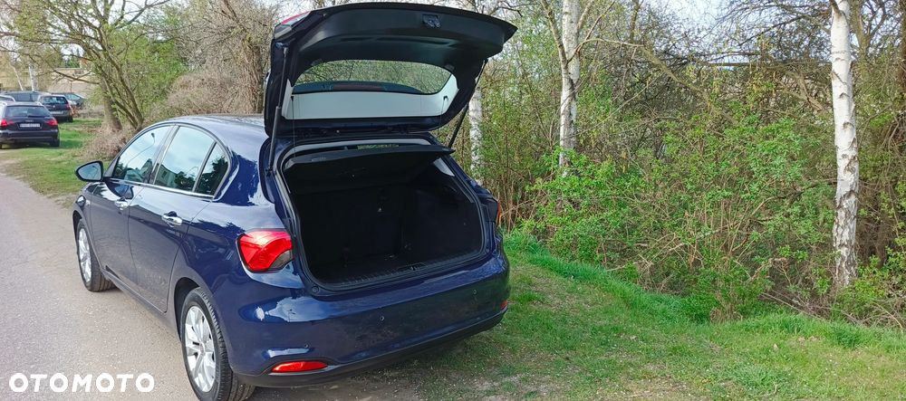 Fiat Tipo 1.4 16v Lounge EU6d - 8