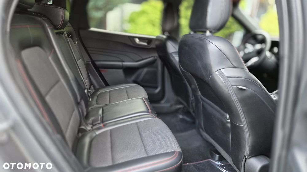 Ford Kuga - 11