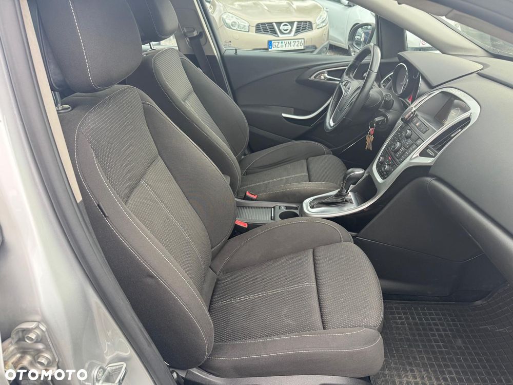 Opel Astra 1.4 T Enjoy - 18