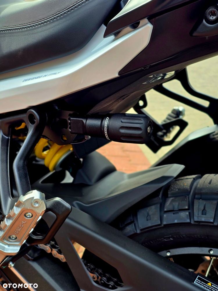 Benelli TRK 902 Xplorer - 10