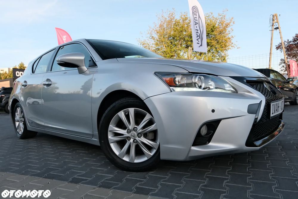 Lexus Ct 200H 2015 photo 5