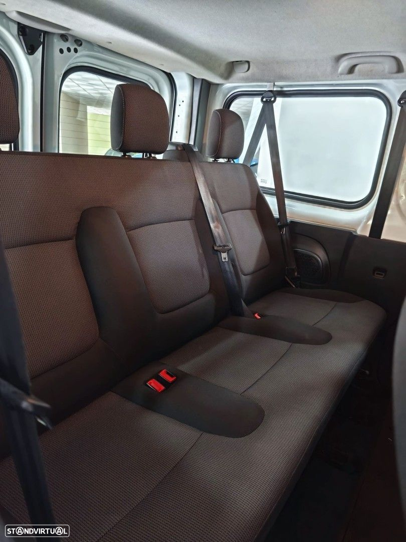 Renault Trafic 2.0 dCi L2H1 1.2T - 11