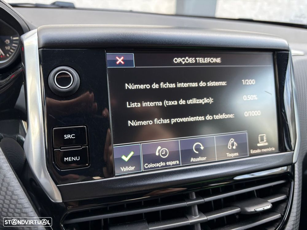 Peugeot 208 1.2 PureTech Style - 30