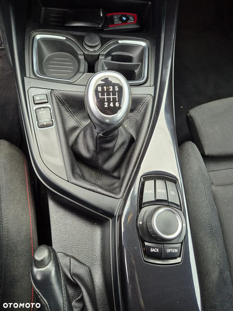 BMW Seria 1 116i Sport Line - 37