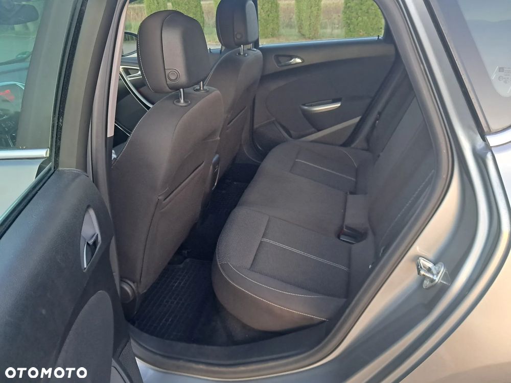 Opel Astra 1.4 Turbo Innovation - 18