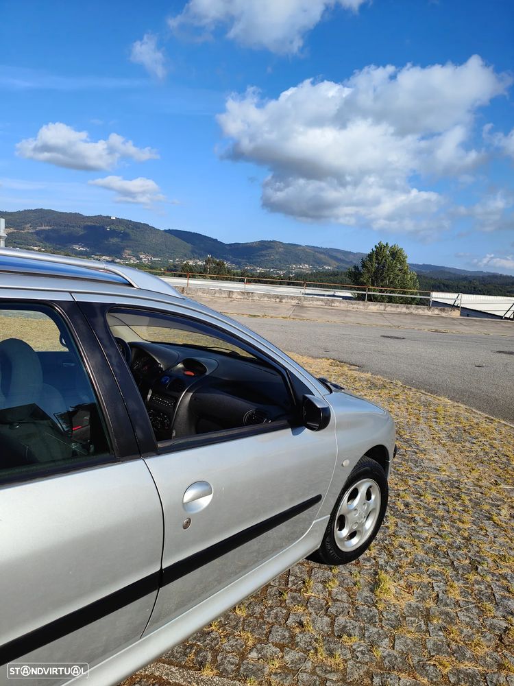 Peugeot 206 SW 1.4 - 9