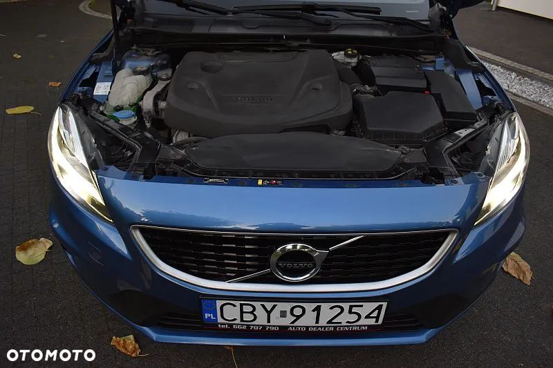 Volvo V40 D3 Drive-E SCR R-Design Momentum - 36