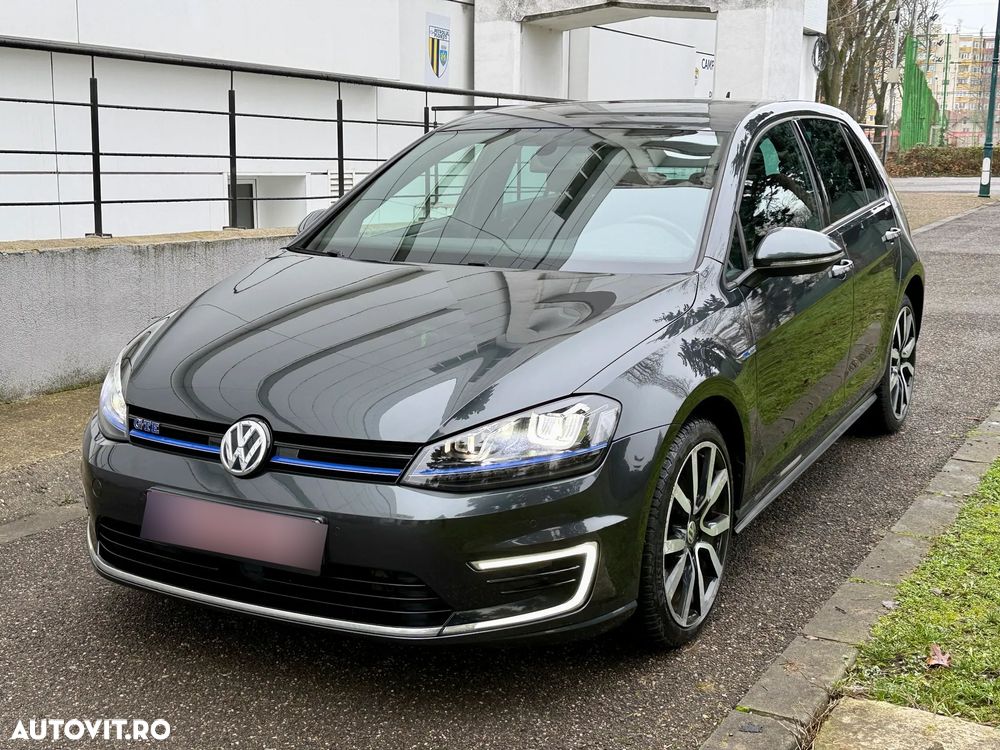 Volkswagen Golf 1.4 GTE Plug-In-Hybrid DSG - 2