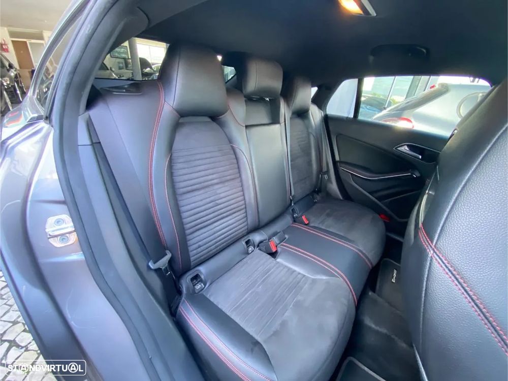 Mercedes-Benz CLA 200 d Shooting Brake AMG Line Aut. - 16