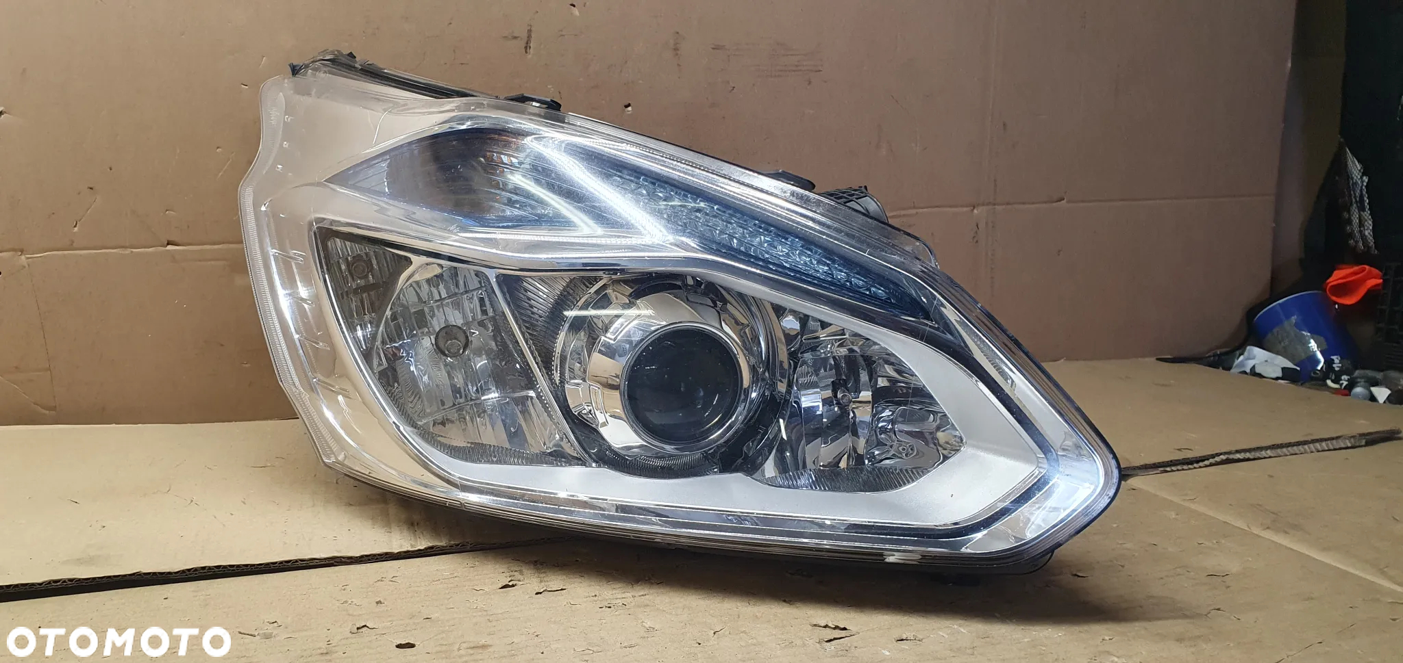 Lampa prawy przód przednia prawa Ford Transit Custom MK8 - 3
