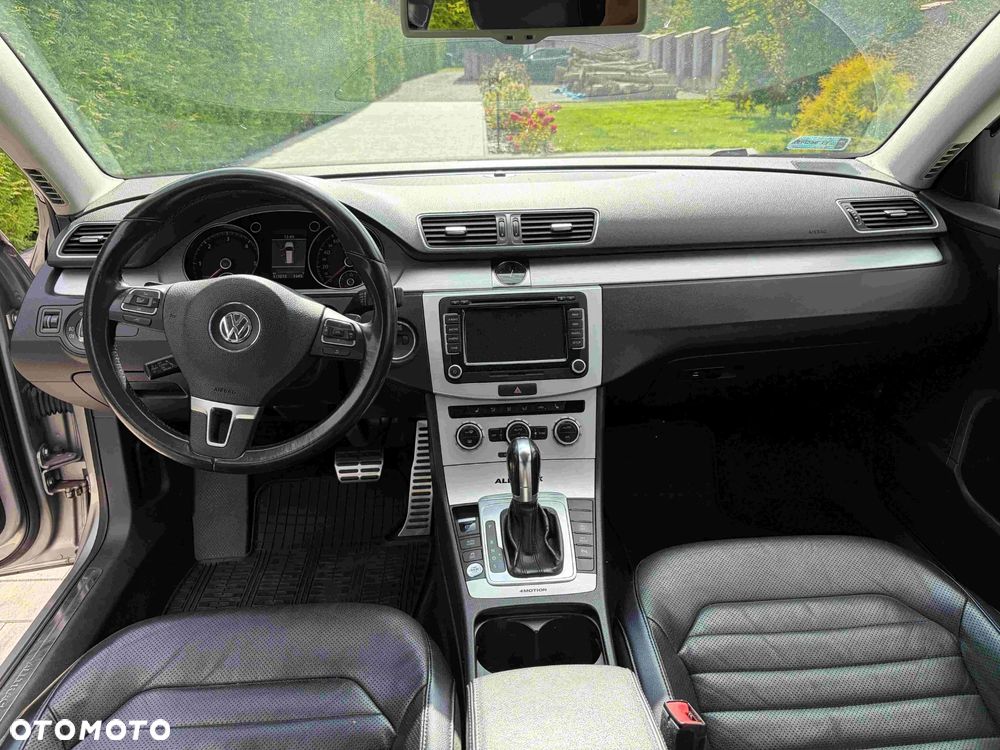 Volkswagen Passat Alltrack 2.0 TDI 4Mot DSG - 22