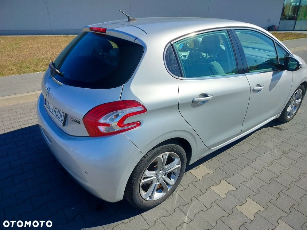 Peugeot 208 1.6 VTi Allure - 4