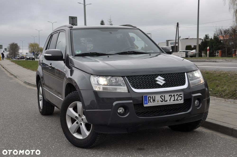Suzuki Grand Vitara 1.9 DDiS Comfort DPF Limited - 6