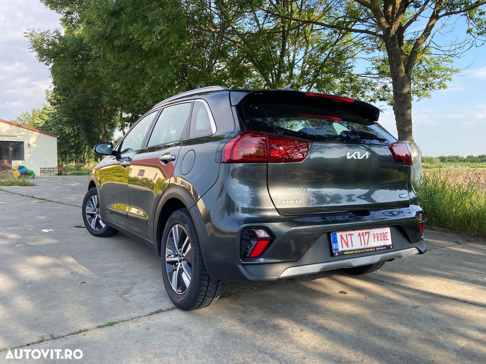 Kia Niro 1.6 GDI HEV 2WD OPF Aut. Vision - 16