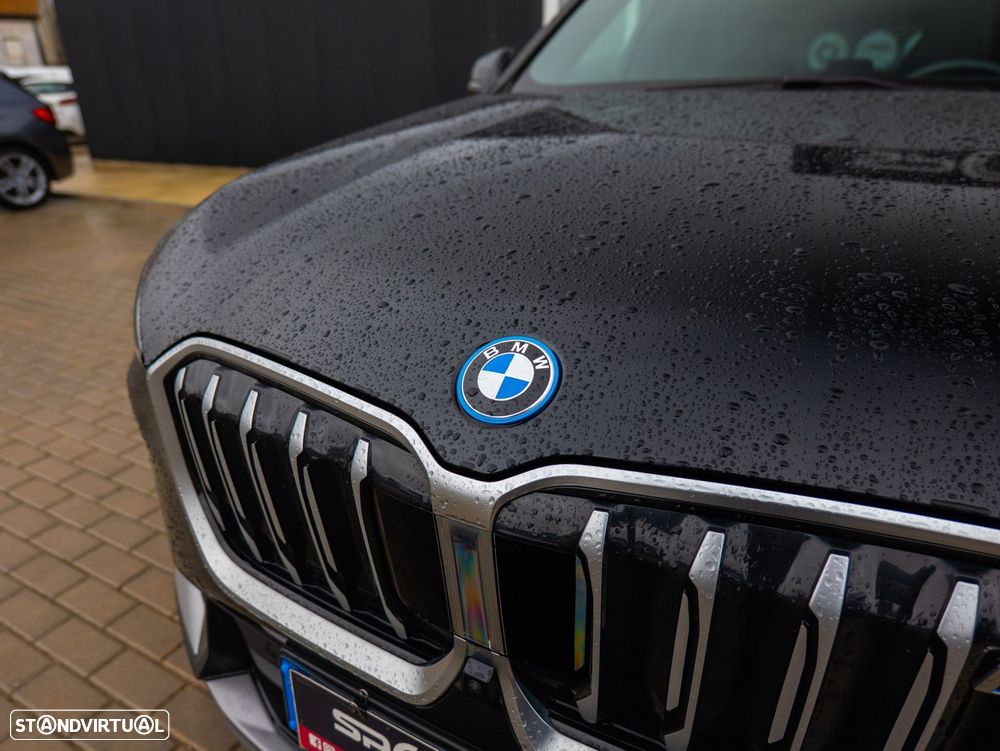 BMW iX1 xDrive30 - 31