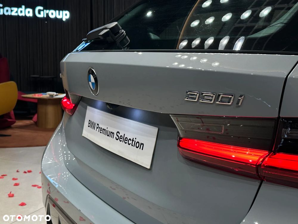 BMW Seria 3 330i xDrive M Sport sport - 10