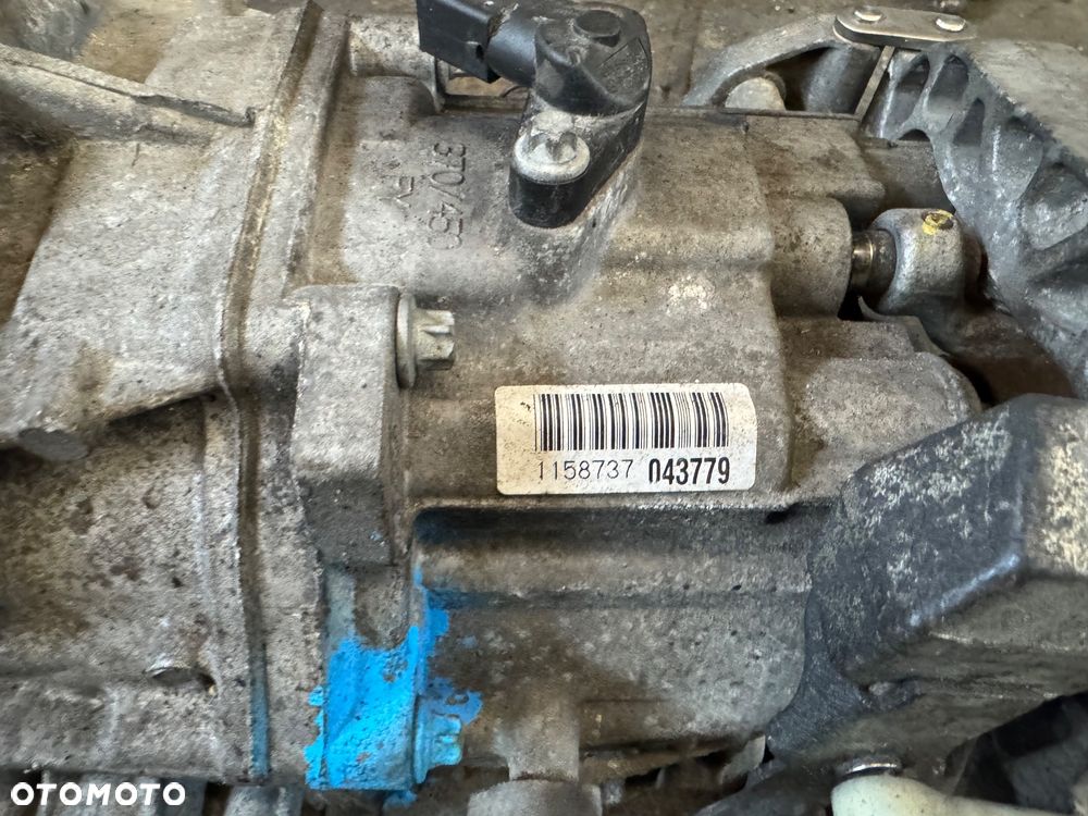 Crafter skrzynia biegów Volkswagen 6 biegów HVW9062603900    043779   22415731  a164261 krótka - 4