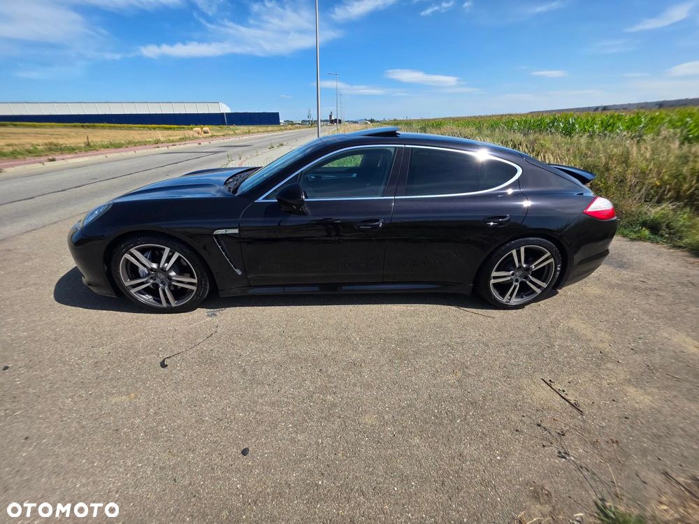 Porsche Panamera 4S PDK - 15
