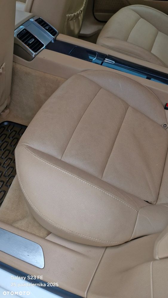 Porsche Panamera 4 PDK - 11