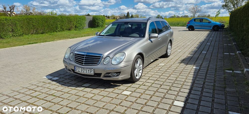 Mercedes-Benz Klasa E - 21