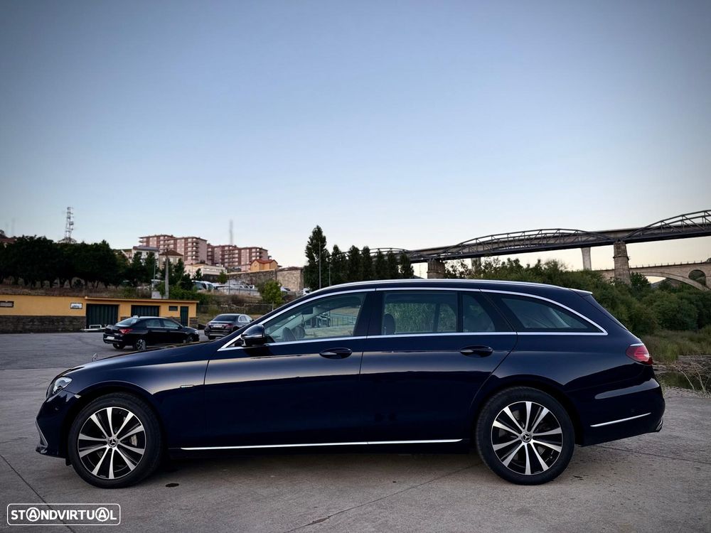 Mercedes-Benz E 300 - 5